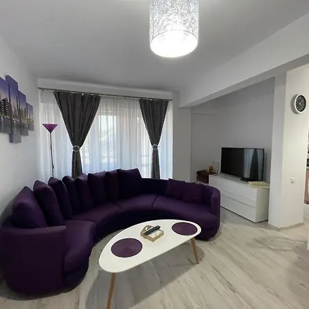 Apartment Deny's Gura Humorului